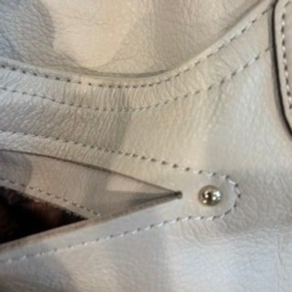 B Makowsky Cream Pebbled Leather Satchel Shoulder Bag Whipstitch Cream - Picture 13 of 16